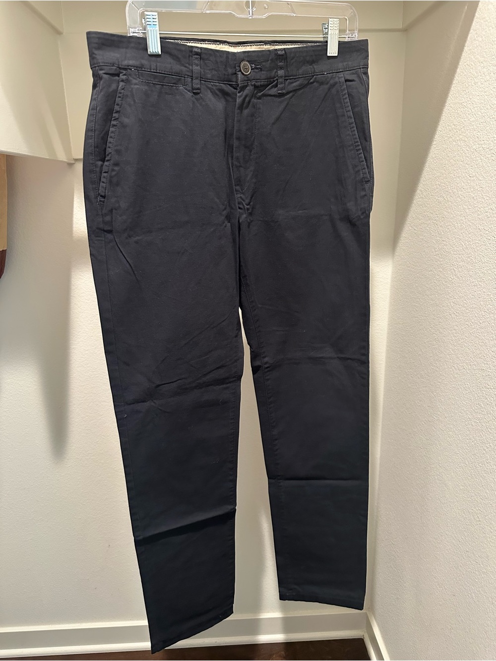 H&M Men's Deep Navy/Black Chino Pants Size 31